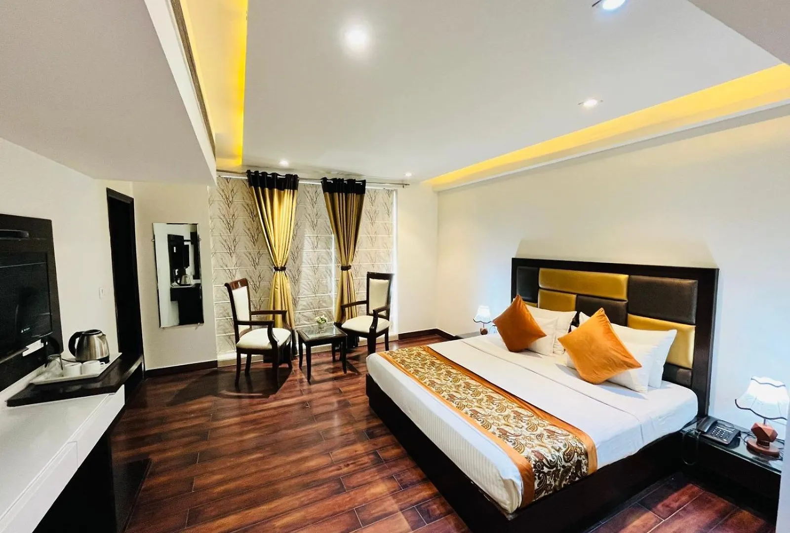 ***  Hotel Veer Palace Green Park New Delhi India